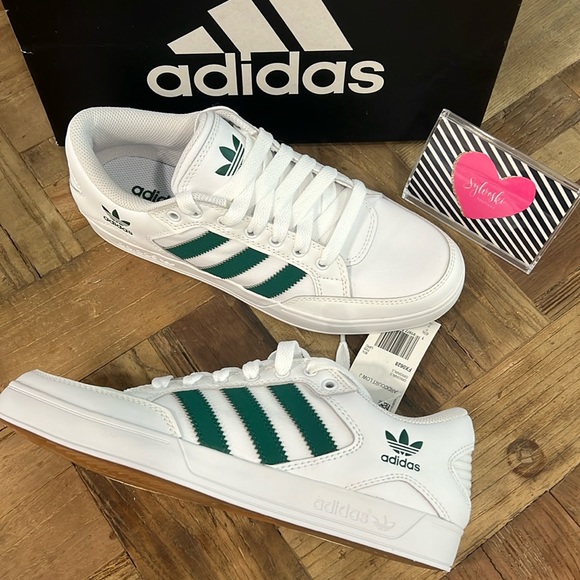 adidas Shoes - 💚Adidas HARD COURT LOW J NWT